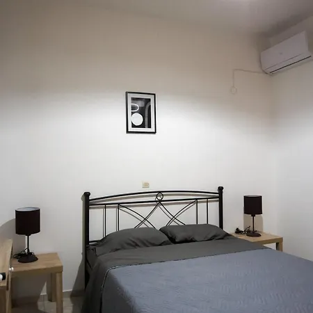 Pink Sand Sea Apartment Adelianos Kampos Extérieur photo